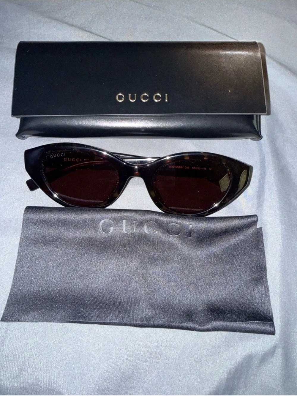 Authentic Gucci Black Cat-Eye Sunglasses with Dark Lenses